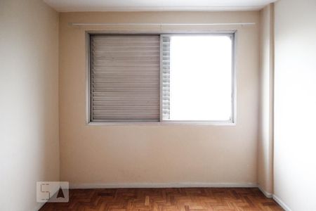 Quarto de apartamento para alugar com 3 quartos, 78m² em Vila Clementino, São Paulo