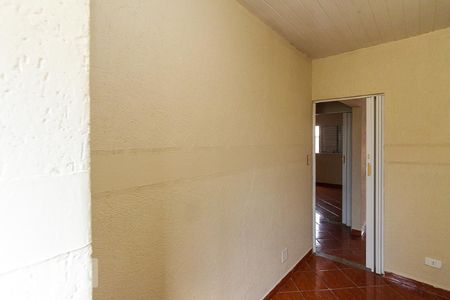 Quarto de casa para alugar com 2 quartos, 46m² em Vila Antonieta, São Paulo
