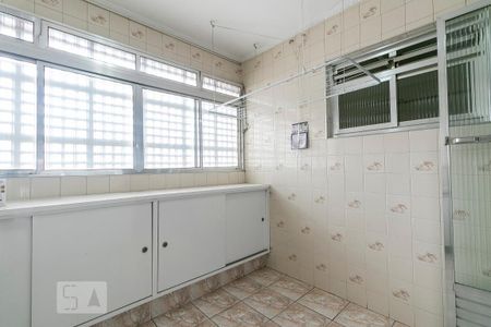 Apartamento à venda com 110m², 3 quartos e 1 vagaÁrea de Serviço