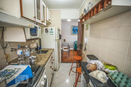 Apartamento para alugar com 70m², 2 quartos e 1 vagaCozinha