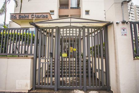 Apartamento para alugar com 70m², 2 quartos e 1 vagaFachada