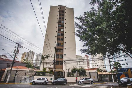 Apartamento para alugar com 70m², 2 quartos e 1 vagaFachada