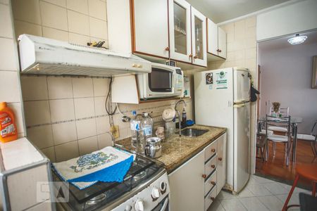 Apartamento para alugar com 70m², 2 quartos e 1 vagaCozinha