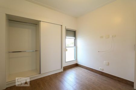 Suíte de apartamento à venda com 2 quartos, 70m² em Vila Suzana, São Paulo