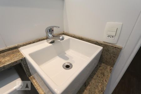 Apartamento para alugar com 70m², 2 quartos e 1 vaga Apartamento para alugar com 70m², 2 quartos e 1 vagaBanheiro - Pia