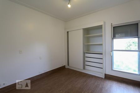 Suíte de apartamento à venda com 2 quartos, 70m² em Vila Suzana, São Paulo