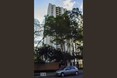 Apartamento para alugar com 70m², 2 quartos e 1 vaga Apartamento para alugar com 70m², 2 quartos e 1 vagaFachada