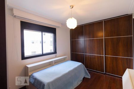 Apartamento à venda com 360m², 4 quartos e 3 vagasQuarto