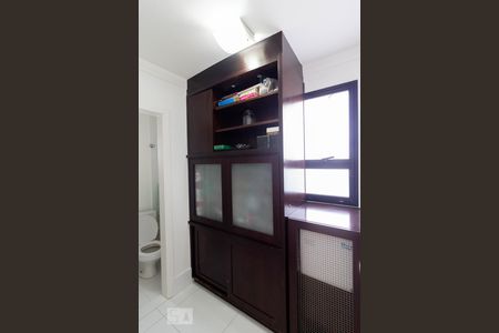 Apartamento à venda com 360m², 4 quartos e 3 vagasQuarto de Serviço 2