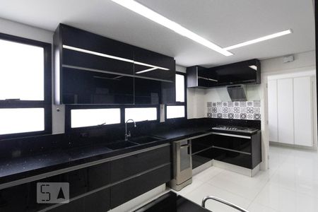Apartamento à venda com 360m², 4 quartos e 3 vagasCozinha