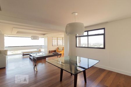 Apartamento à venda com 360m², 4 quartos e 3 vagasSala