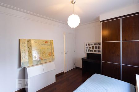Apartamento à venda com 360m², 4 quartos e 3 vagasQuarto