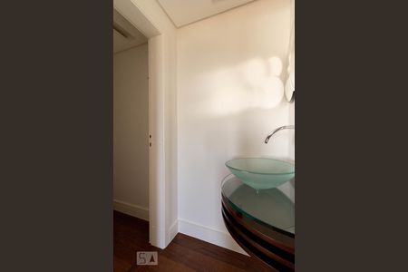 Apartamento à venda com 360m², 4 quartos e 3 vagasLavabo