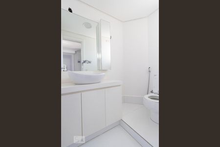 Apartamento à venda com 360m², 4 quartos e 3 vagasBanheiro Suíte 2