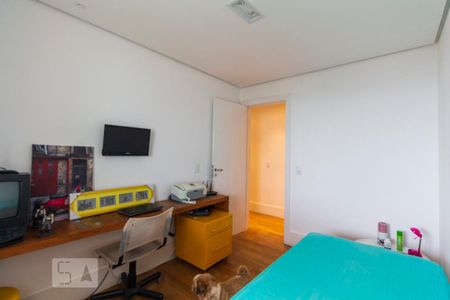 Apartamento à venda com 202m², 4 quartos e 3 vagasQuarto 1