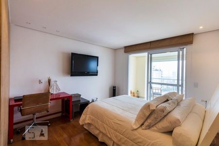 Apartamento à venda com 202m², 4 quartos e 3 vagasQuarto 4 - Suíte