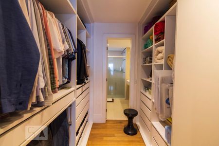 Apartamento à venda com 202m², 4 quartos e 3 vagasQuarto 4 - Suíte