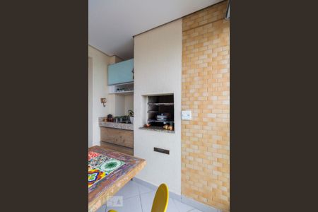 Apartamento à venda com 202m², 4 quartos e 3 vagasVaranda gourmet