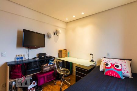 Apartamento à venda com 202m², 4 quartos e 3 vagasQuarto 2 - Suíte