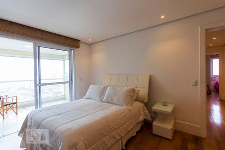 Apartamento à venda com 202m², 4 quartos e 3 vagasQuarto 4 - Suíte