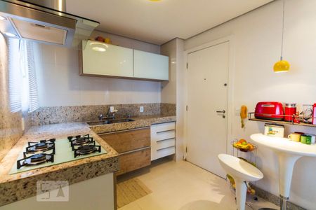 Apartamento à venda com 202m², 4 quartos e 3 vagasCozinha