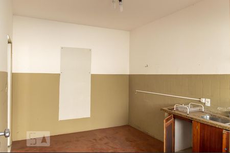 Casa à venda com 200m², 7 quartos e 6 vagasCozinha