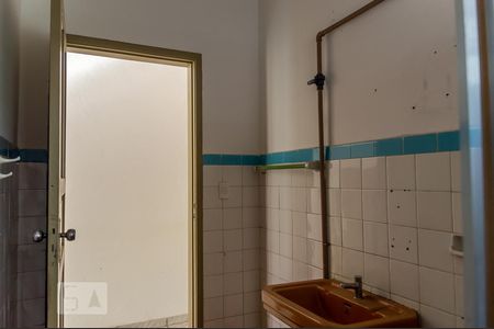 Casa à venda com 200m², 7 quartos e 6 vagasBanheiro