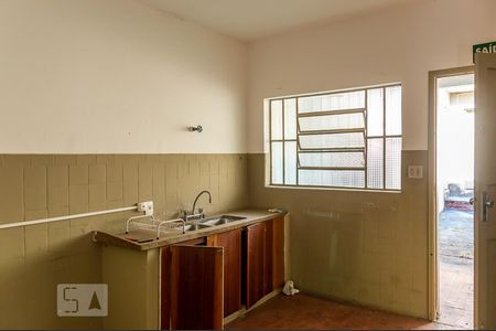 Casa à venda com 200m², 7 quartos e 6 vagasCozinha