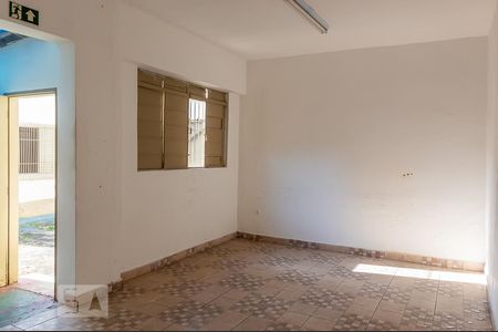 Casa à venda com 200m², 7 quartos e 6 vagasQuarto 2 - Suíte
