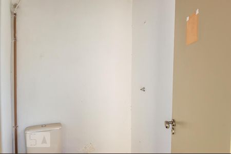 Casa à venda com 200m², 7 quartos e 6 vagasBanheiro da Suíte 2