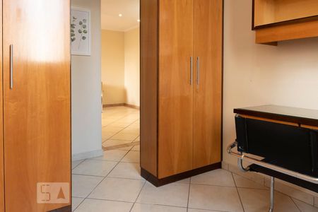 Quarto 1 de apartamento para alugar com 3 quartos, 76m² em Vila Campestre, São Paulo