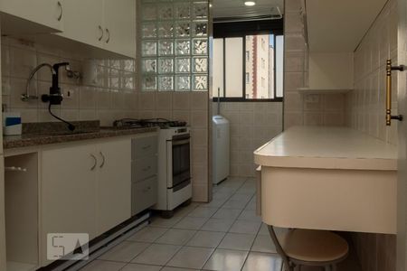 Apartamento para alugar com 76m², 3 quartos e 2 vagasCozinha