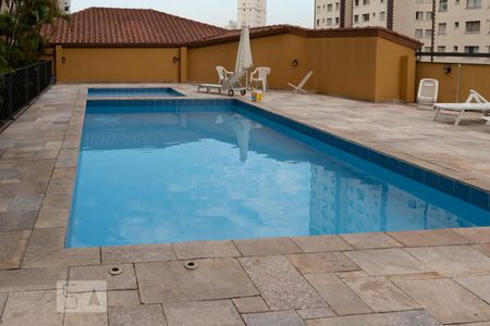 Apartamento para alugar com 76m², 3 quartos e 2 vagasÁrea comum - Piscina