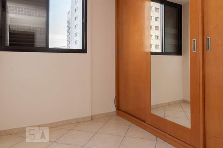 Suíte de apartamento para alugar com 3 quartos, 76m² em Vila Campestre, São Paulo