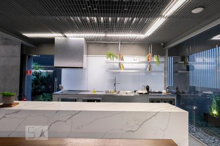 Apartamento para alugar com 72m², 2 quartos e 1 vaga Apartamento para alugar com 72m², 2 quartos e 1 vagaÁrea comum - Cozinha Goumet