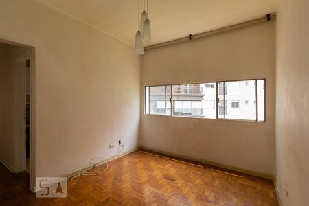 Apartamento para alugar com 42m², 1 quarto e 1 vaga Apartamento para alugar com 42m², 1 quarto e 1 vagaSala
