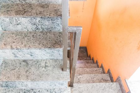 Casa à venda com 157m², 4 quartos e 2 vagasEscadas