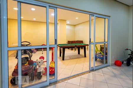 Apartamento à venda com 100m², 2 quartos e 2 vagas Apartamento à venda com 100m², 2 quartos e 2 vagasÁrea Comum - Salão de Jogos