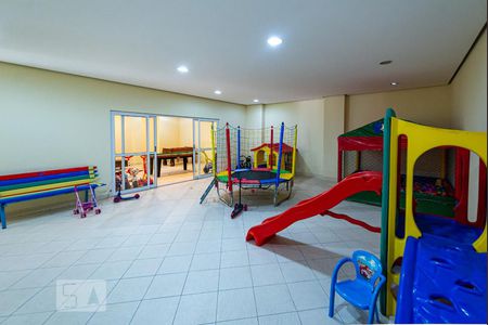 Apartamento à venda com 100m², 2 quartos e 2 vagas Apartamento à venda com 100m², 2 quartos e 2 vagasÁrea Comum - Playground