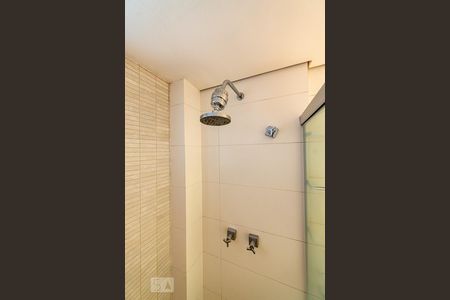 Apartamento à venda com 100m², 2 quartos e 2 vagas Apartamento à venda com 100m², 2 quartos e 2 vagasBanheiro da Suíte 2