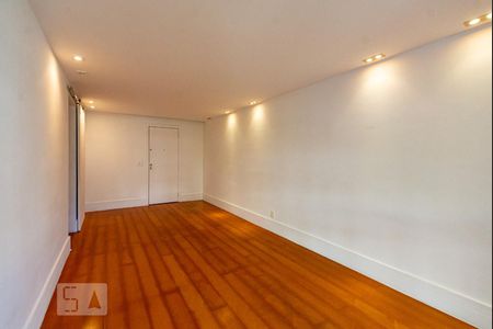 Sala de apartamento à venda com 2 quartos, 100m² em Lagoa, Rio de Janeiro