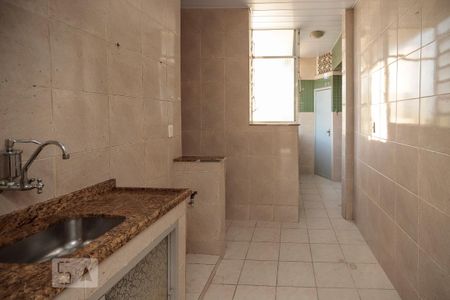 Apartamento à venda com 60m², 2 quartos e 1 vaga Apartamento à venda com 60m², 2 quartos e 1 vagaCozinha