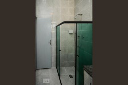Apartamento à venda com 60m², 2 quartos e 1 vaga Apartamento à venda com 60m², 2 quartos e 1 vagaBanheiro
