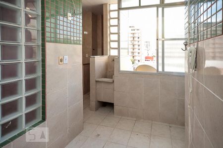 Apartamento à venda com 60m², 2 quartos e 1 vaga Apartamento à venda com 60m², 2 quartos e 1 vagaÁrea de Serviço