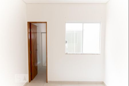 Casa para alugar com 100m², 2 quartos e 1 vaga Casa para alugar com 100m², 2 quartos e 1 vagaSuite