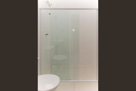 Casa para alugar com 100m², 2 quartos e 1 vaga Casa para alugar com 100m², 2 quartos e 1 vagaBanheiro