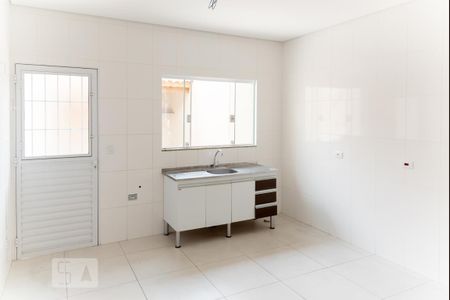 Casa para alugar com 100m², 2 quartos e 1 vaga Casa para alugar com 100m², 2 quartos e 1 vagaCozinha