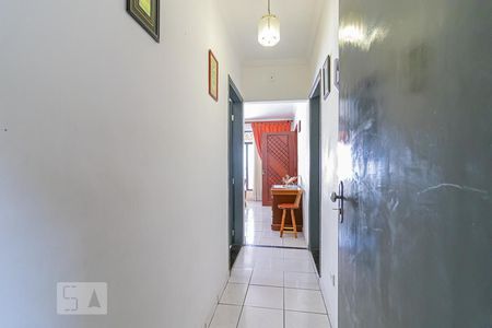 Corredor de casa para alugar com 2 quartos, 160m² em Vila Nair, São Paulo