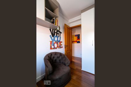 Apartamento à venda com 100m², 3 quartos e 2 vagasQuarto 2