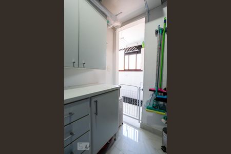 Apartamento à venda com 100m², 3 quartos e 2 vagasQuarto de Serviço